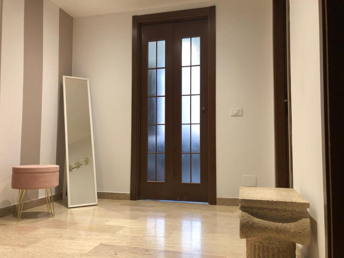 Apartmán Ampio Bilocale A Milano Exteriér fotografie