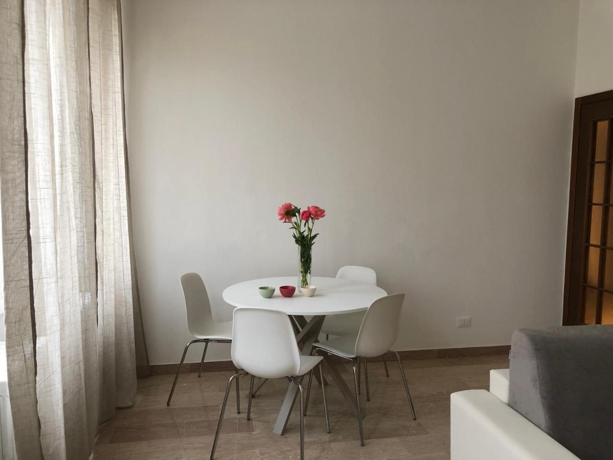 Apartmán Ampio Bilocale A Milano Exteriér fotografie